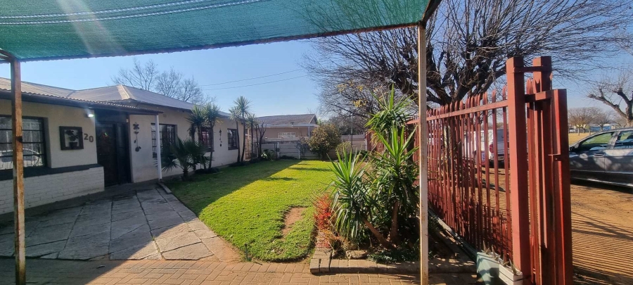 4 Bedroom Property for Sale in Wilgehof Free State